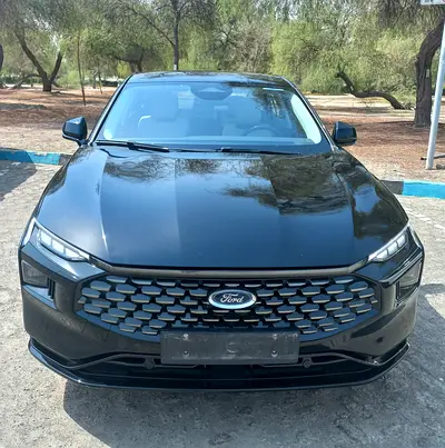 Ford Taurus Titanium 2024 GCC Specs