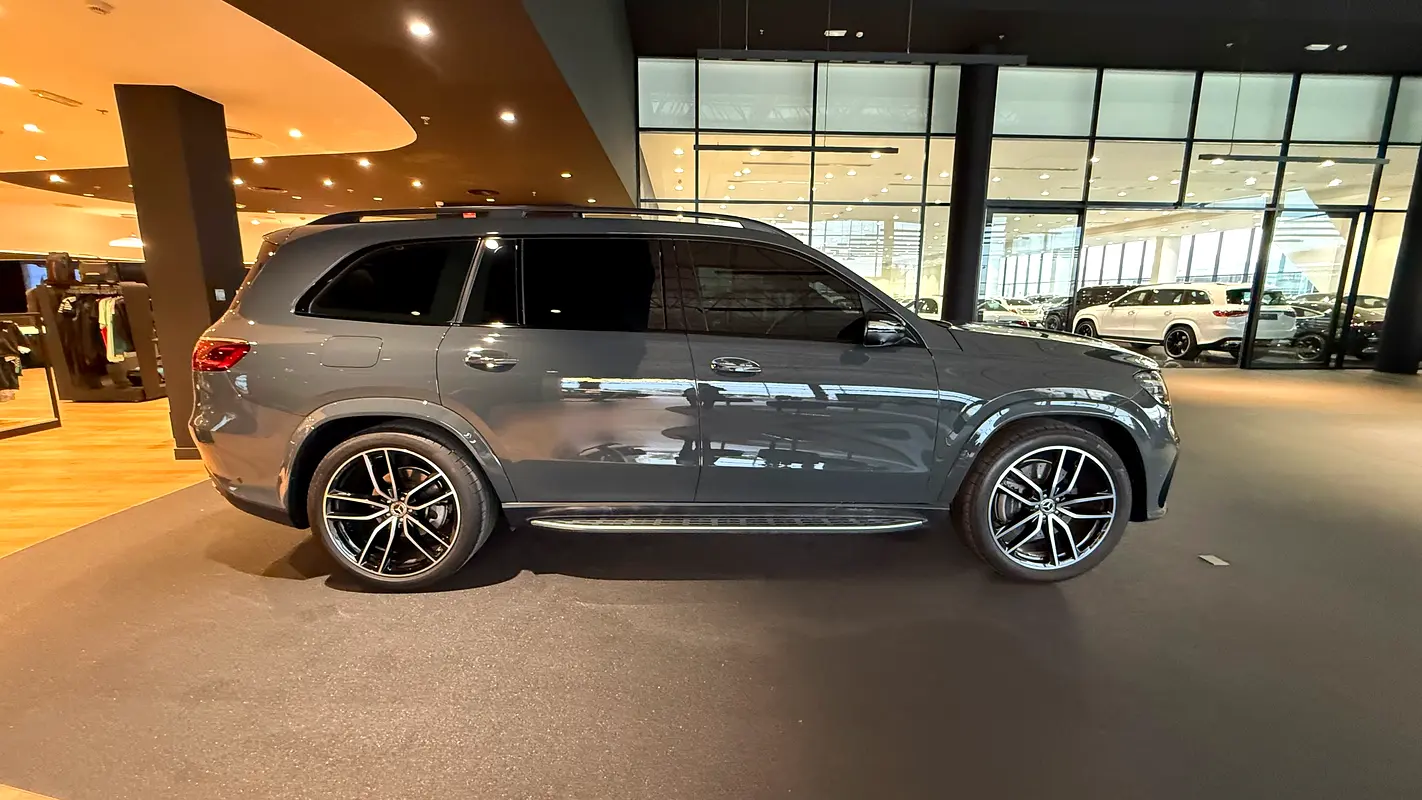 Mercedes-Benz GLS-Class 2025