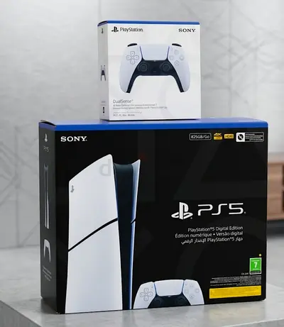 Playstation 5 Slim - 2 controllers (Neverused) Underwarranty