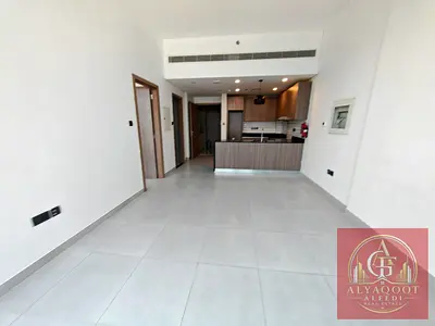 1 Month Free - Modern 1 BHK - Spacious Big Layout - Family Building