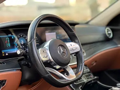 Mercedes-Benz E-Class E 300, миниатюра 12