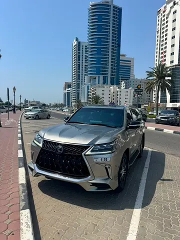 صورة 5 لـ 2019 Lexus LX-SERIES