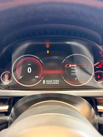 2015 BMW 6-SERIES — миниатюра 9