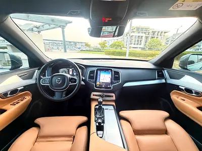 صورة 8 لـ 2019 Volvo XC90