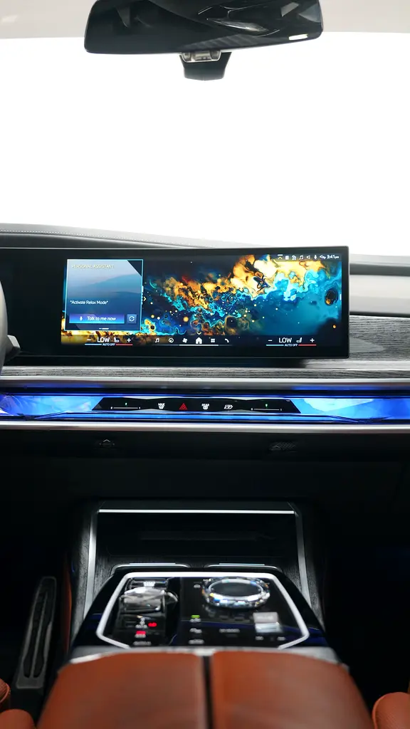BMW 7-Series 2023