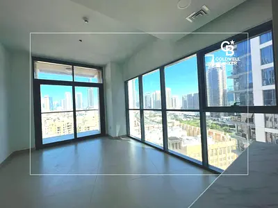 Vacant | Spacious | Prime Area