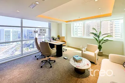Vacant | Luxury Fit-Out | Prime Location