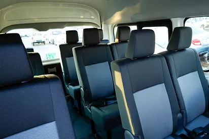 صورة 14 لـ 2026 Toyota HIACE