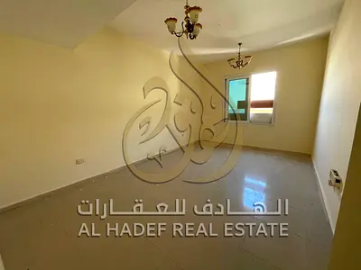غرفتين وصالة للإيجار السنوي في القاسمية المحطة الشارقة | 2 حمام | موزع | تكييف وغاز مركزي | مساحة واسعة | تشطيب ممتاز | 4 أو 6 دفعات