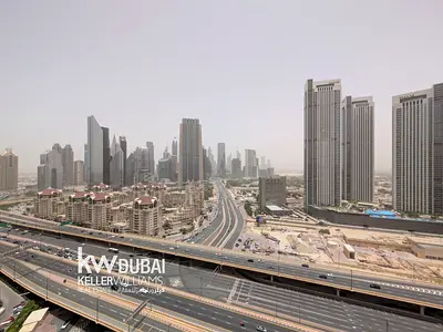 Skyline View | Dubai Mall Access | Furnished