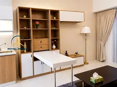 Studio | vacant | spacious | close to metro