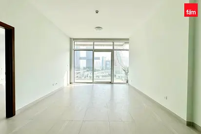 Vacant | Close To Metro & Zabeel Park | Spacious