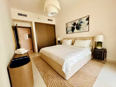Exclusive Living | Vacant | Stunning Marina Views