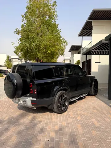 صورة 3 لـ 2023 LAND Rover DEFENDER