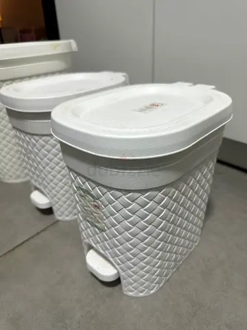 Set of 3 White Plastic Trash Bins - Good Condition