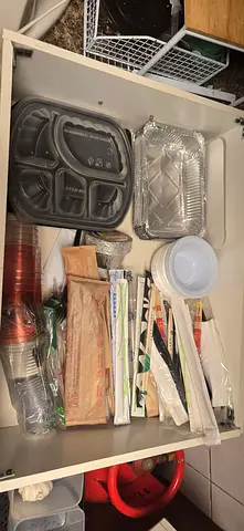 Assorted disposable plates, bowls, cups and cutlery - unopened/unused set