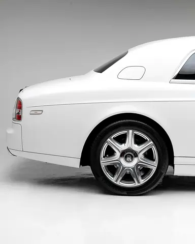 صورة 19 لـ 2015 ROLLS-ROYCE PHANTOM