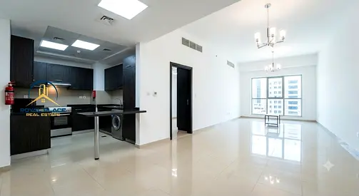 1 BR Apartment in Business Bay with Water View