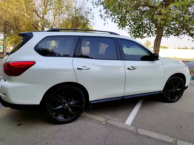 2019 Nissan PATHFINDER — фото 5