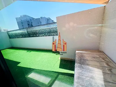 1 bhk with big trace ready to move big layout beautiful apartment