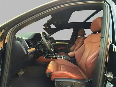 صورة 9 لـ 2023 AUDI Q5