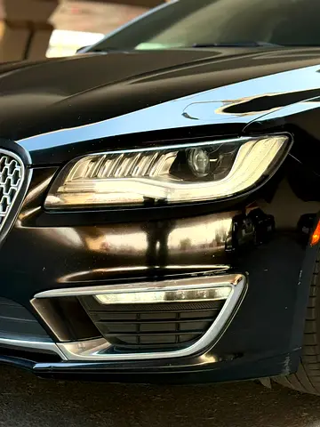 صورة 4 لـ 2017 Lincoln MKZ