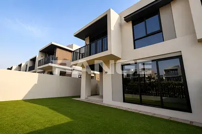 4BR+ Maids | Corner | Amazing View | Multiple Options