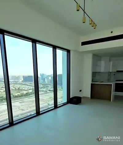 Lowest Price | Vacant | Modern Living