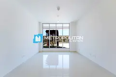 Modern Studio | High End Finishes | Rented Unit