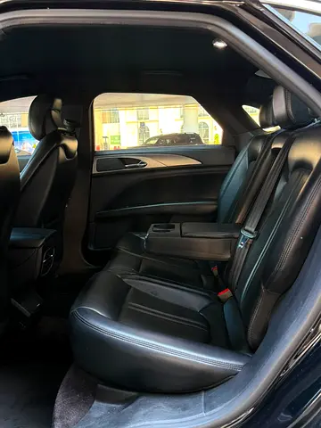 صورة 12 لـ 2017 Lincoln MKZ