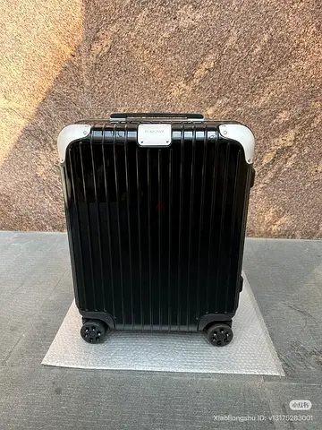 RIMOWA HYBRID CABIN SUITCASE