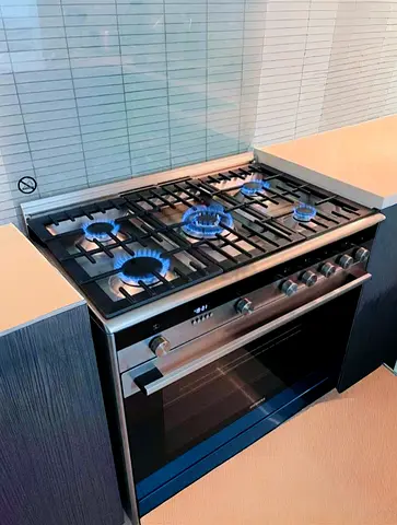 Siemens iQ700 Professional Dual Fuel Range Cooker – 90 cm Top Gas Oven Electric