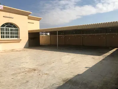 Citizens only | Excellent size | Flexible payment terms | Prime location | Excellent price |