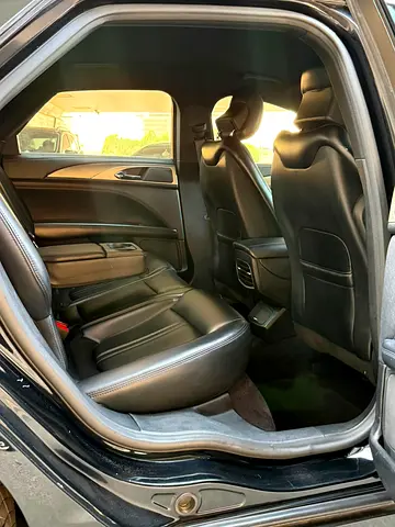 صورة 8 لـ 2017 Lincoln MKZ