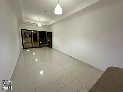 One bedroom and living room for annual rent in Ajman, Al Rashidiya 1, with gym, swimming pool, aqua park, and free parking. 2 bathrooms, balcony. One