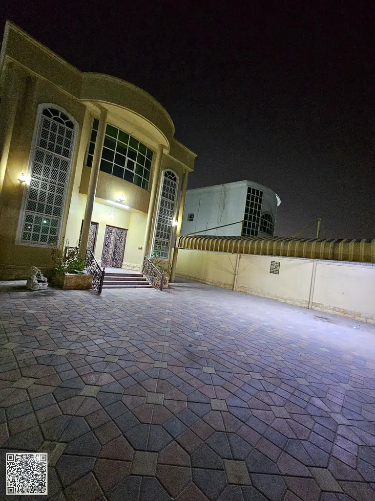 gallery-image
