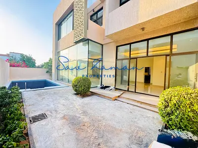 COMPOUND VILLA CONTEMPORARY STYLE 5BR+MAIDS PRIVATE POOL GARDEN GATED