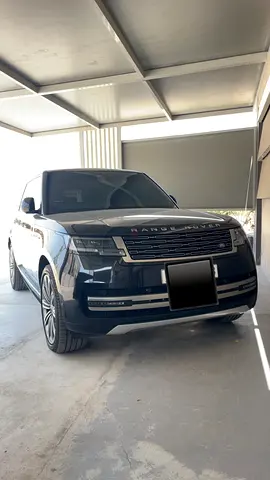 2023 Land Rover Range Rover SE P530 | V8 Twin Turbo | Low Mileage | Pristine Condition