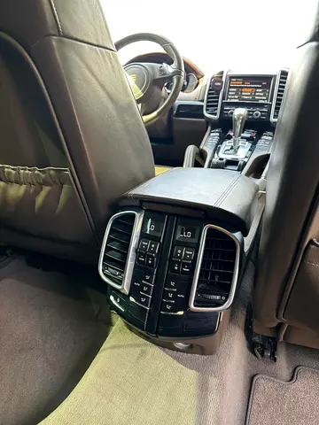 2011 Porsche CAYENNE 照片 5