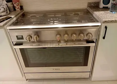 Bosch 8 series 90x60cm Top gas with Electric cooker in perfect condition same Like new condition