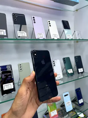 Apple iPhone XS - MAX TRA 🇦🇪