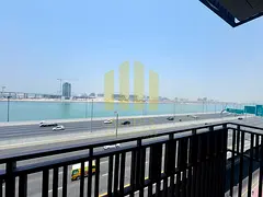 SEA VIEW | MODERN | SPACIOUS | CLOSE TO METRO