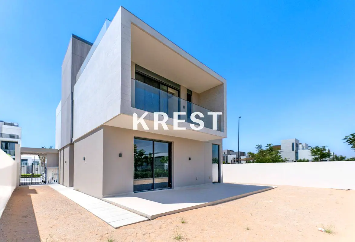 Corner I Brand New I Vastu I On Green Belt