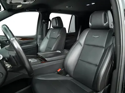 2021 Cadillac ESCALADE — миниатюра 10
