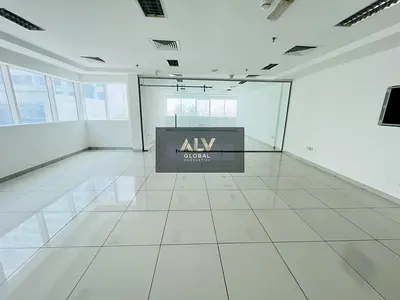 Office For Rent | Panoramic View | Chiller Free | 2 Parkings