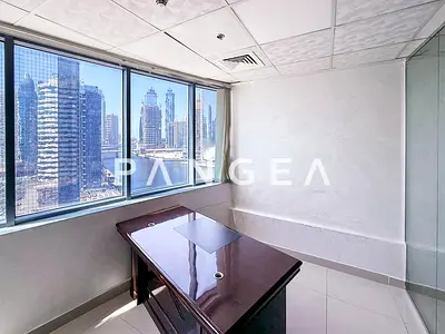 Canal View | Partitioned | Easy Access