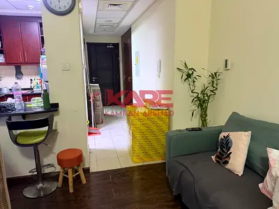 INVESTOR DEAL SPACIOUS STUDIO CLOSE TO METRO