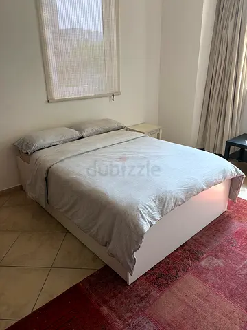 Queen bed Ikea Brimnes white with materas, as new, 147 x 206 cm