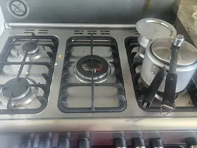 Used stainless steel 5-burner gas hob / stove top and gas oven