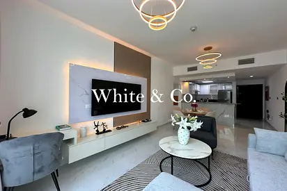 Upgraded Unit | Prime Location | High ROI